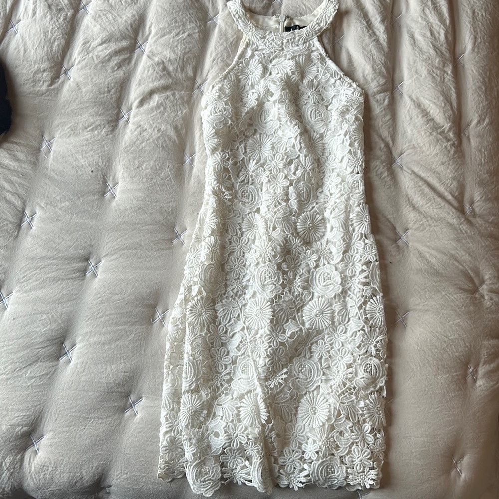 Lulus originally priced at +- $50